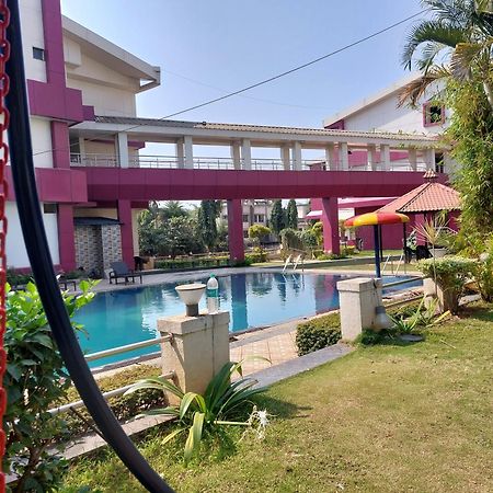 Imperial Grande Resort Lonavala Exterior foto